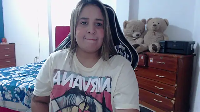 Snapshot of KathyHardcore69 chatting on February 17, 2025, 2:20 am KathyHardcore69 online show from February 17, 2025, 2:20 am