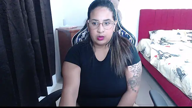 Snapshot of KathyHardcore69 chatting on October 20, 2025, 2:56 am KathyHardcore69 online show from October 20, 2025, 2:56 am