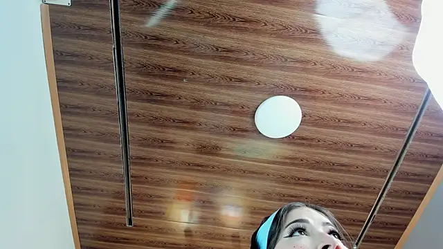 miss  pamela online show from October 15, 2025, 10:59 am