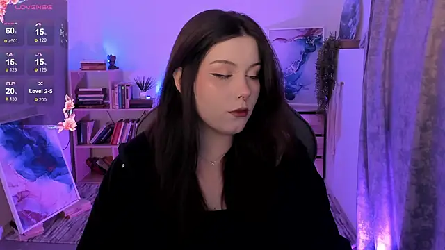 CoralineKeyns online show from October 5, 2025, 5:17 am