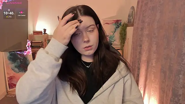 CoralineKeyns online show from October 22, 2025, 5:19 am