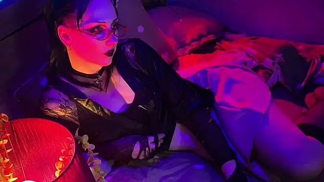 Rory Pink online show from May 16, 2026, 3:25 am