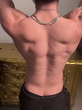 dantecoppolaa  online show from September 12, 2025, 3:06 am