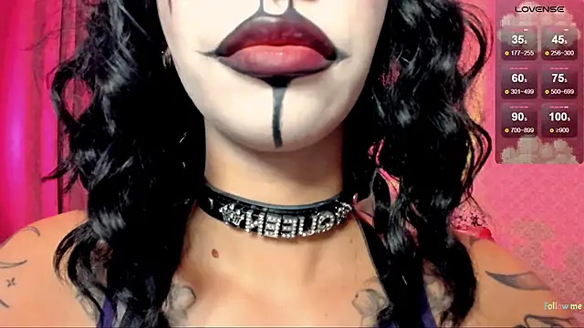 Snapshot of LeylaNoiry chatting on October 4, 2025, 1:20 pm LeylaNoiry online show from October 4, 2025, 1:20 pm