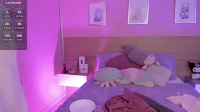 Snapshot of Sachi_Meow chatting on February 10, 2025, 8:53 am Sachi Meow online show from February 10, 2025, 8:53 am