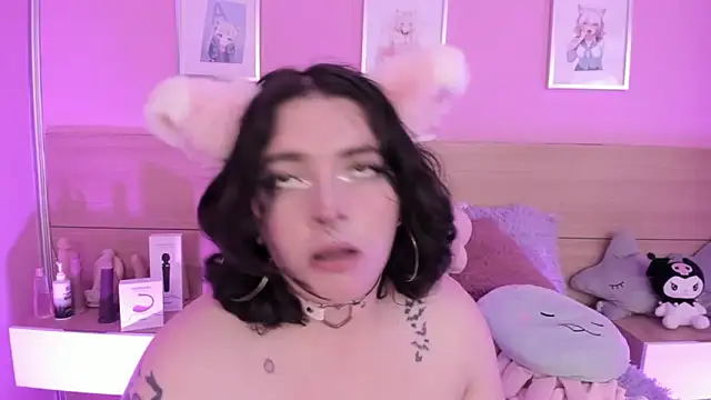 Snapshot of Sachi_Meow chatting on February 22, 2025, 1:24 pm Sachi Meow online show from February 22, 2025, 1:24 pm