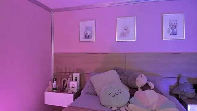 Snapshot of Sachi_Meow chatting on March 3, 2025, 10:17 am Sachi Meow online show from March 3, 2025, 10:17 am