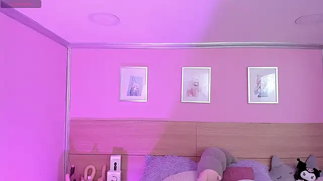 Snapshot of Sachi_Meow chatting on March 12, 2025, 4:24 pm Sachi Meow online show from March 12, 2025, 4:24 pm