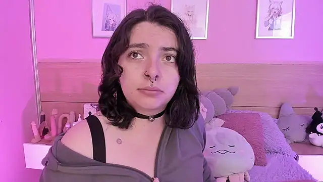 Snapshot of Sachi_Meow chatting on March 15, 2025, 11:40 am Sachi Meow online show from March 15, 2025, 11:40 am