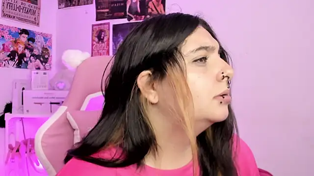 Snapshot of Sachi_Meow chatting on November 15, 2025, 11:51 am Sachi Meow online show from November 15, 2025, 11:51 am