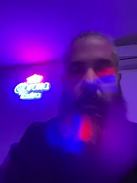 Snapshot of Grenn90 chatting on March 6, 2025, 7:54 pm Grenn90 online show from March 6, 2025, 7:54 pm