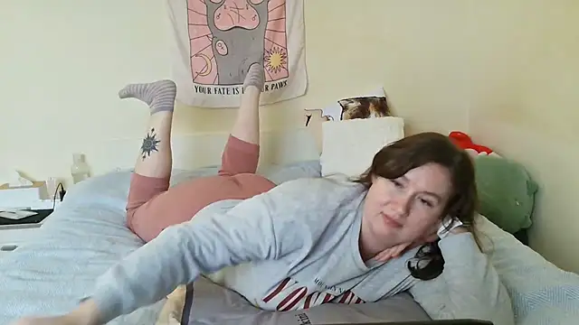 Snapshot of franceska_blue chatting on March 4, 2025, 2:21 pm franceska blue online show from March 4, 2025, 2:21 pm