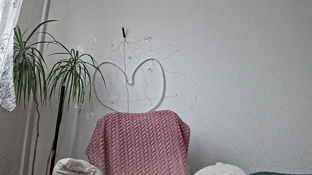 Cyndee Winter online show from February 12, 2026, 9:15 am