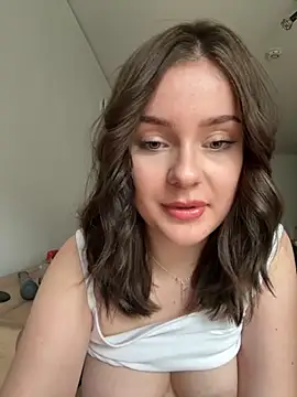 MaribelRiver online show from October 6, 2025, 3:20 pm