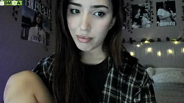 Anisawithlove online show from November 13, 2025, 7:29 am