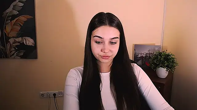 Snapshot of Lili_magic chatting on September 14, 2025, 12:15 pm Lili magic online show from September 14, 2025, 12:15 pm