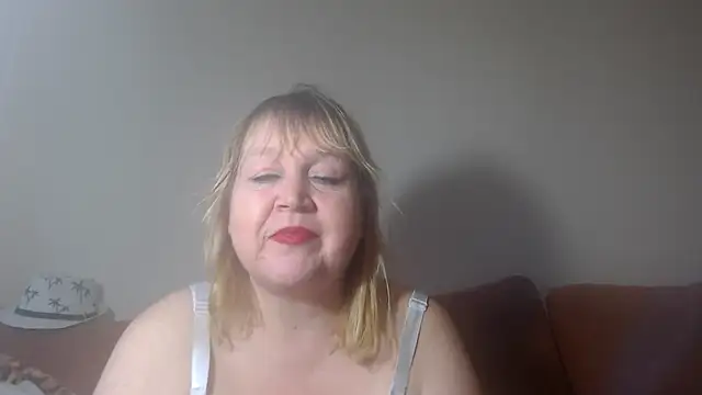 Blasflittchen online show from January 24, 2025, 3:02 pm