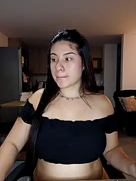 tara20  online show from October 3, 2025, 3:14 am