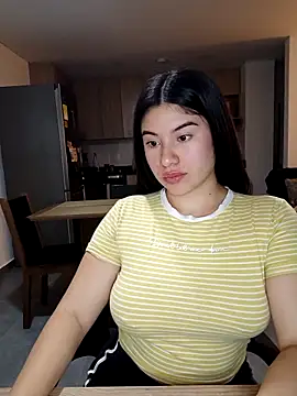 tara20  online show from October 11, 2025, 4:12 am