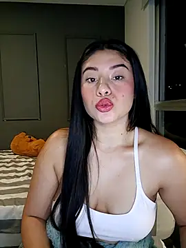 tara20  online show from October 19, 2025, 8:04 am