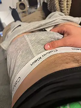 Daddyslegacy online show from April 23, 2026, 8:44 pm