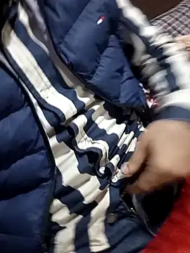 lund lol online show from February 10, 2025, 9:58 am