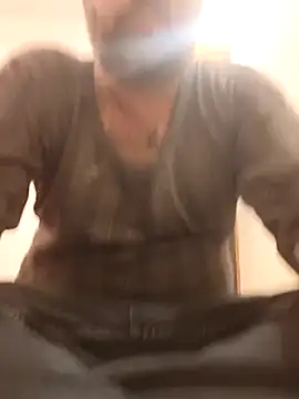 lund lol online show from March 8, 2025, 9:39 am