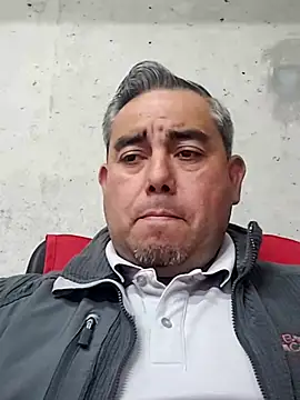 Manolete007x online show from January 14, 2026, 10:58 pm