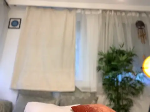 Malena525 online show from October 6, 2025, 5:27 am