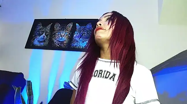 Snapshot of lady_scarlettt chatting on February 27, 2025, 1:07 pm lady scarlettt online show from February 27, 2025, 1:07 pm