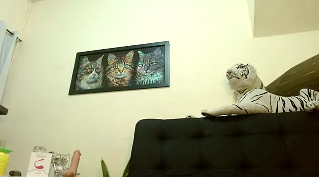 Snapshot of lady_scarlettt chatting on March 3, 2025, 6:48 am lady scarlettt online show from March 3, 2025, 6:48 am