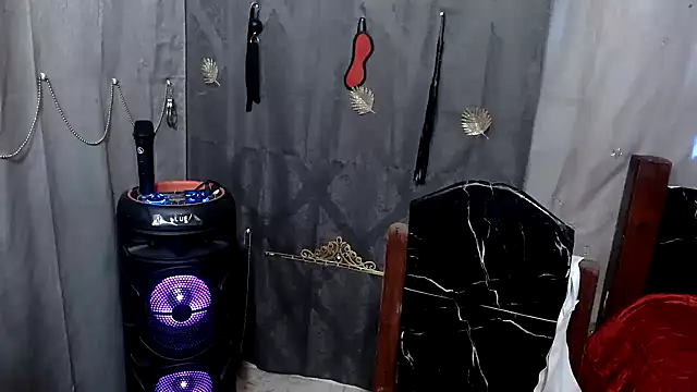 MarilinCarolina online show from March 1, 2026, 4:53 pm