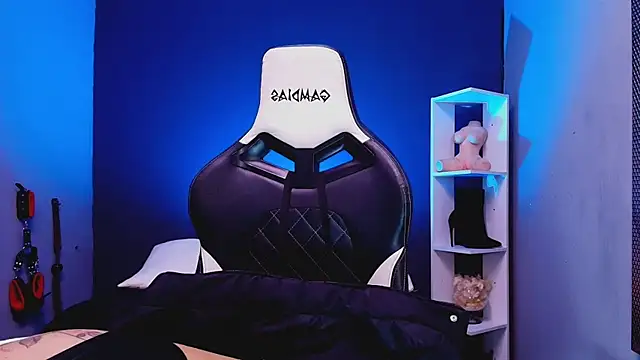 JadaRoberts online show from November 12, 2025, 12:27 pm