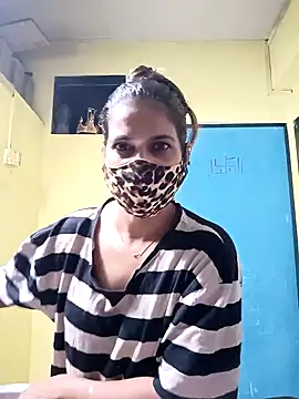 Snapshot of indianliza chatting on December 17, 2024, 2:22 pm indianliza online show from December 17, 2024, 2:22 pm