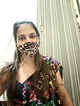 Snapshot of indianliza chatting on December 18, 2024, 11:40 pm indianliza online show from December 18, 2024, 11:40 pm