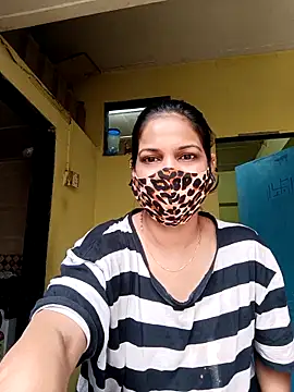 Snapshot of indianliza chatting on February 27, 2025, 5:13 am indianliza online show from February 27, 2025, 5:13 am