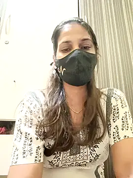 Snapshot of indianliza chatting on March 2, 2025, 6:37 am indianliza online show from March 2, 2025, 6:37 am
