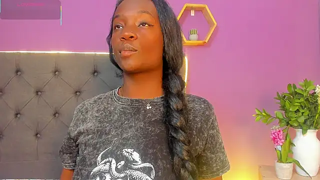 lanna bx online show from November 10, 2025, 7:02 pm