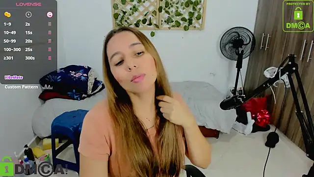 isa loves cum online show from December 1, 2025, 9:09 pm