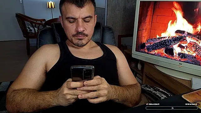 officeman7 online show from March 4, 2026, 3:40 pm