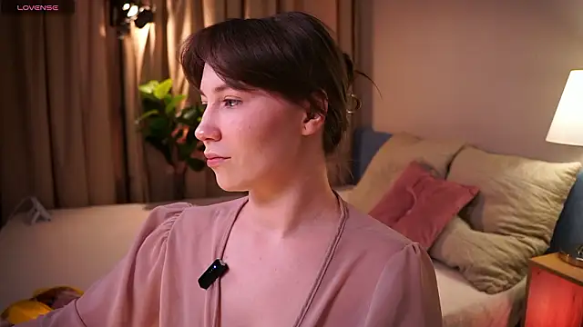 askaudrey  online show from March 13, 2026, 1:29 pm