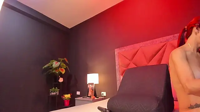 mia milff online show from October 22, 2025, 7:02 pm