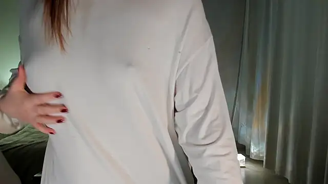 Sonia moon  online show from January 21, 2025, 4:21 am