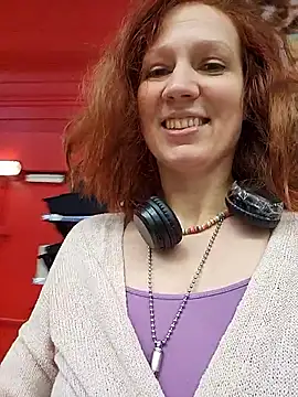 Exhibitionsplit online show from November 20, 2025, 11:43 am