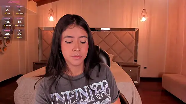 SussanElliot online show from September 30, 2025, 9:58 am