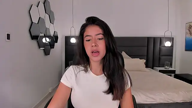 SussanElliot online show from October 23, 2025, 10:03 am