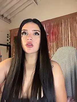 violet-333 online show from March 22, 2026, 9:34 am