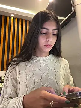cristel 17 online show from June 22, 2026, 7:49 am