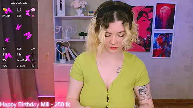 cutie mili online show from January 25, 2025, 10:29 am