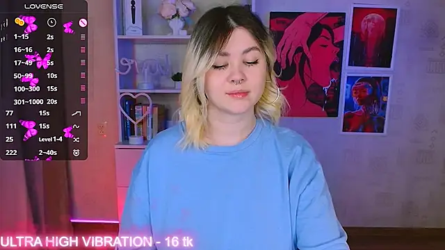 cutie mili online show from February 9, 2025, 2:06 am